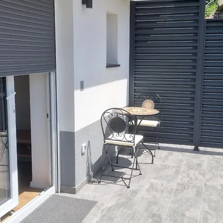 Naia Apartments Novo Mesto Exterior foto