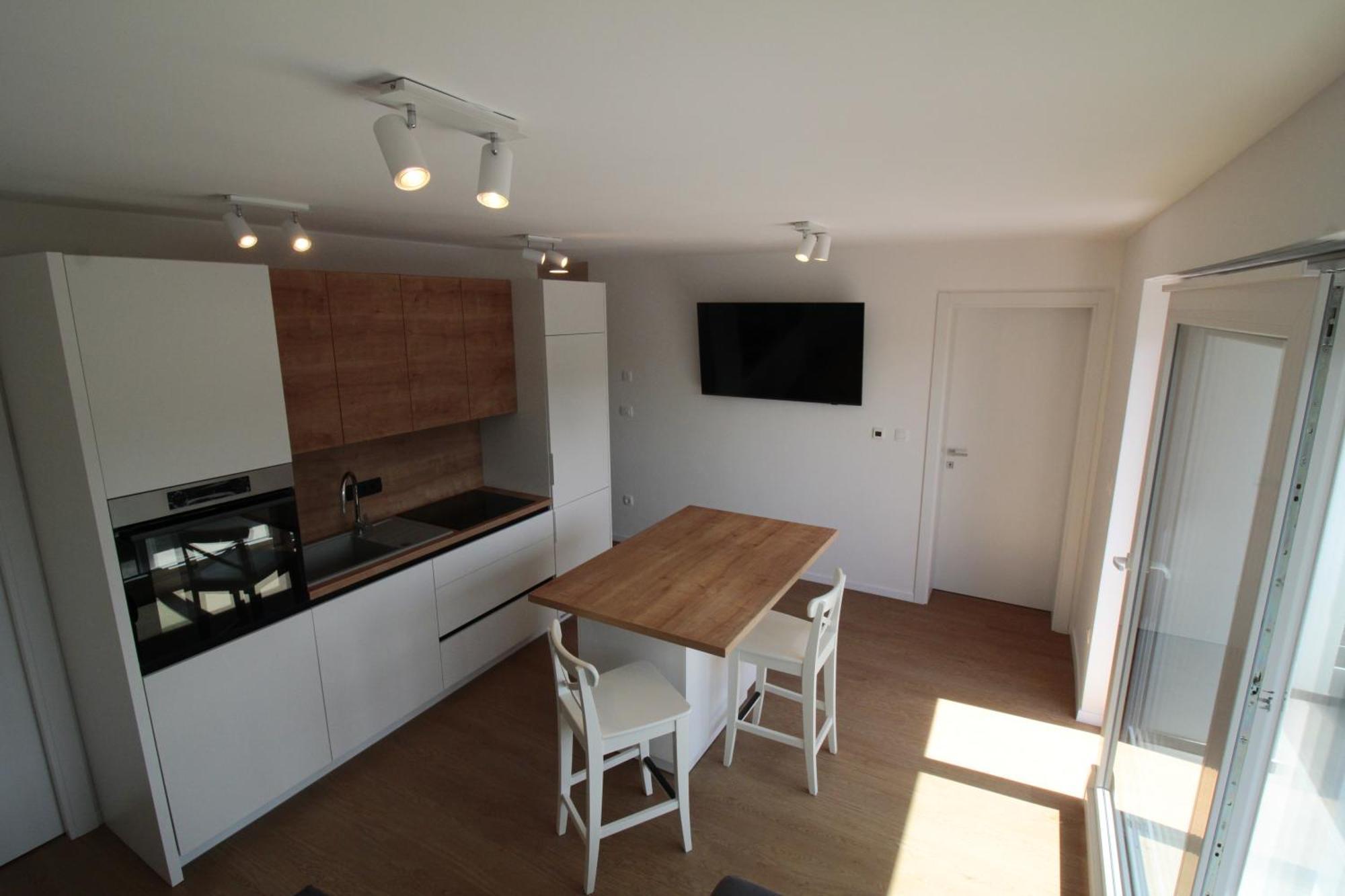 Apartment Naia *