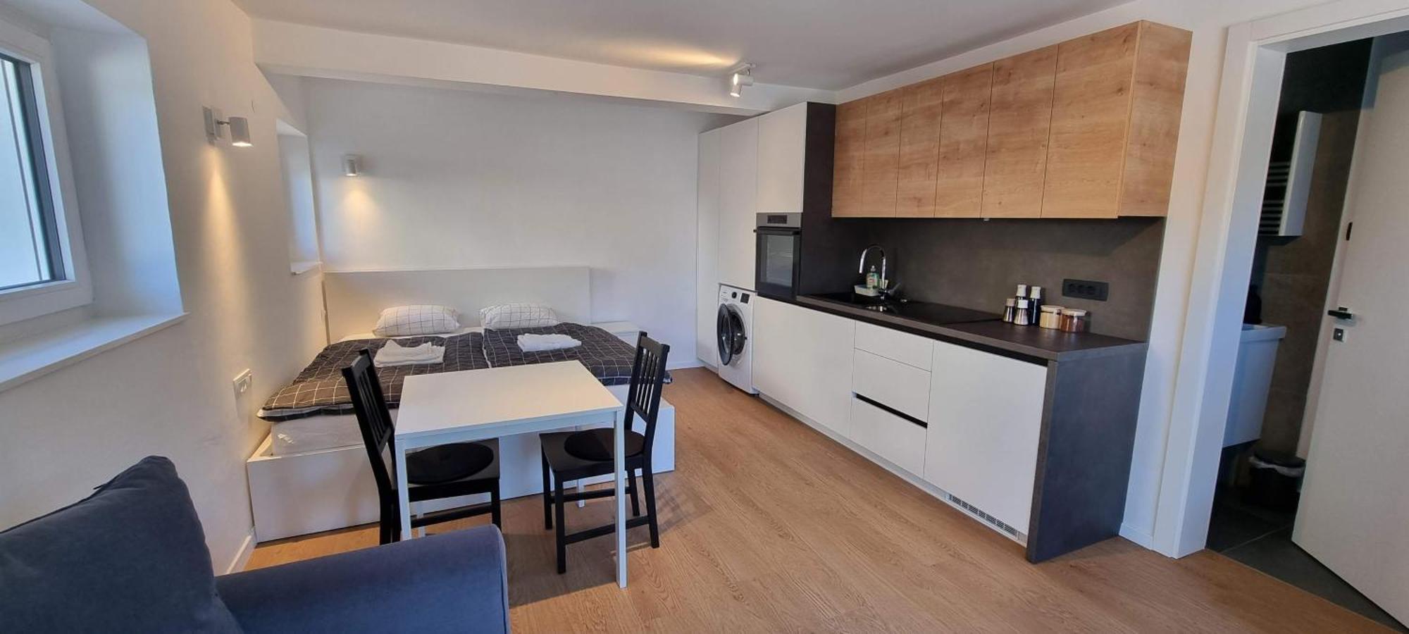 Naia Apartment