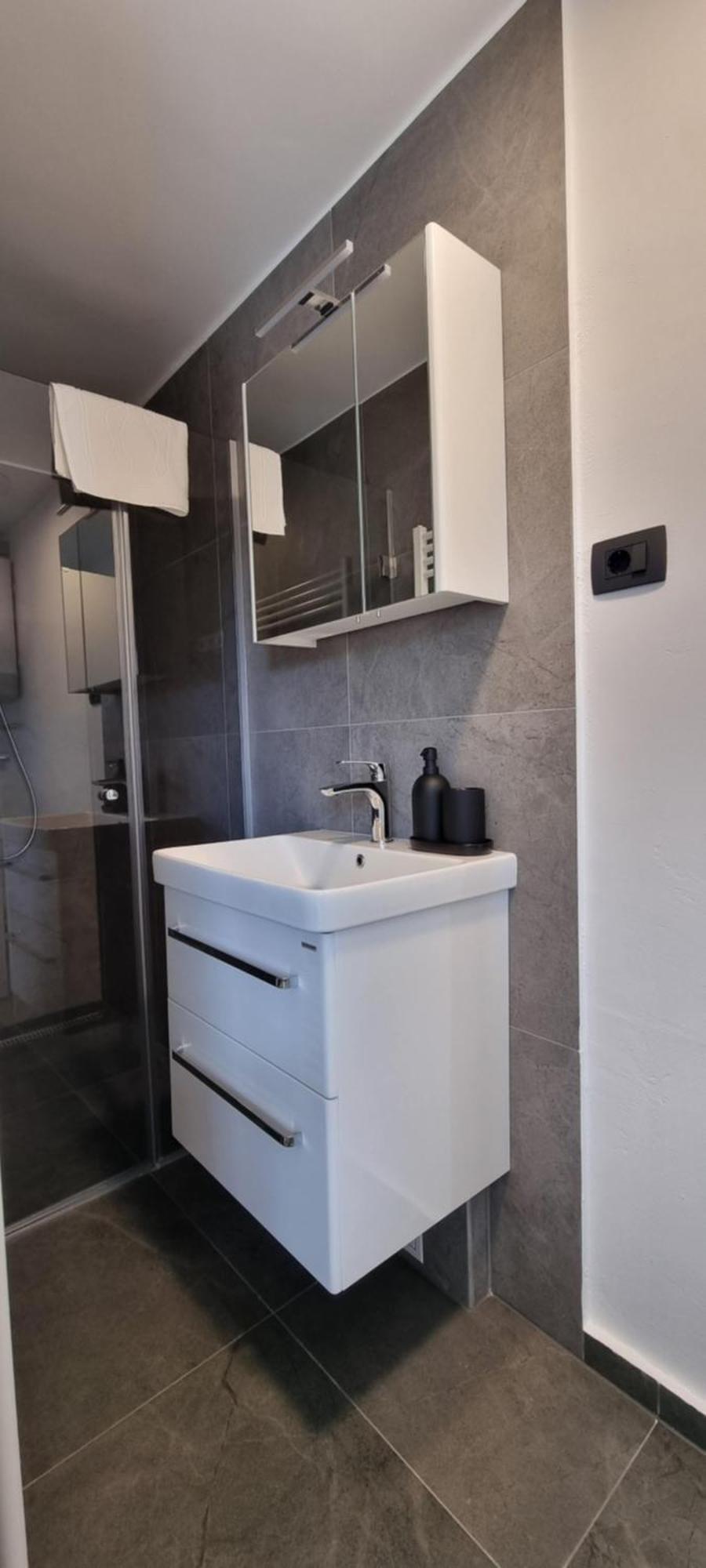 Naia Apartment *